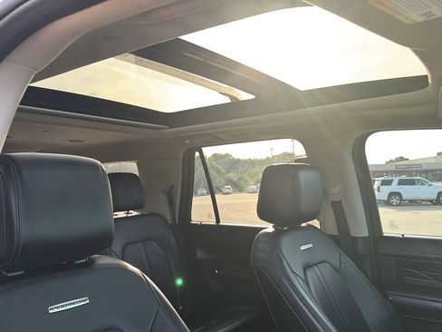 Used 2020 Ford Expedition Max Platinum AWD/4WD image 83