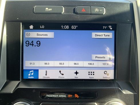 Used 2017 Ford F150 Lariat w/ Equipment Group 502A Luxury image 23