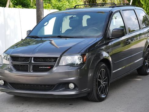 Used 2017 Dodge Grand Caravan GT FWD image 5