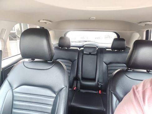 Used 2023 Ford Edge SEL image 27