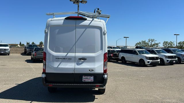 New 2026 Ford Transit 250 148 Medium Roof RWD image 4