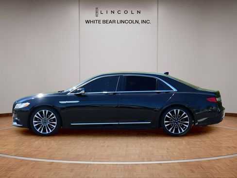 Used 2020 Lincoln Continental Reserve w/ Luxury Package FWD image 8