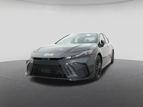 New 2026 Toyota Camry SE image 32