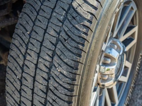 Used 2019 Ford F250 Lariat w/ Lariat Ultimate Package image 15