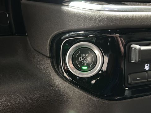 Used 2022 Chevrolet Silverado 1500 LTZ w/ LTZ Premium Package image 14