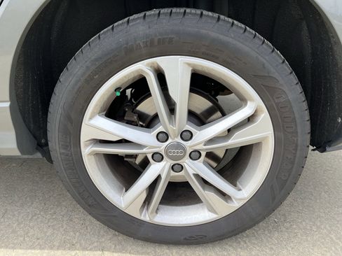 Used 2020 Audi Q3 2.0T Premium image 13