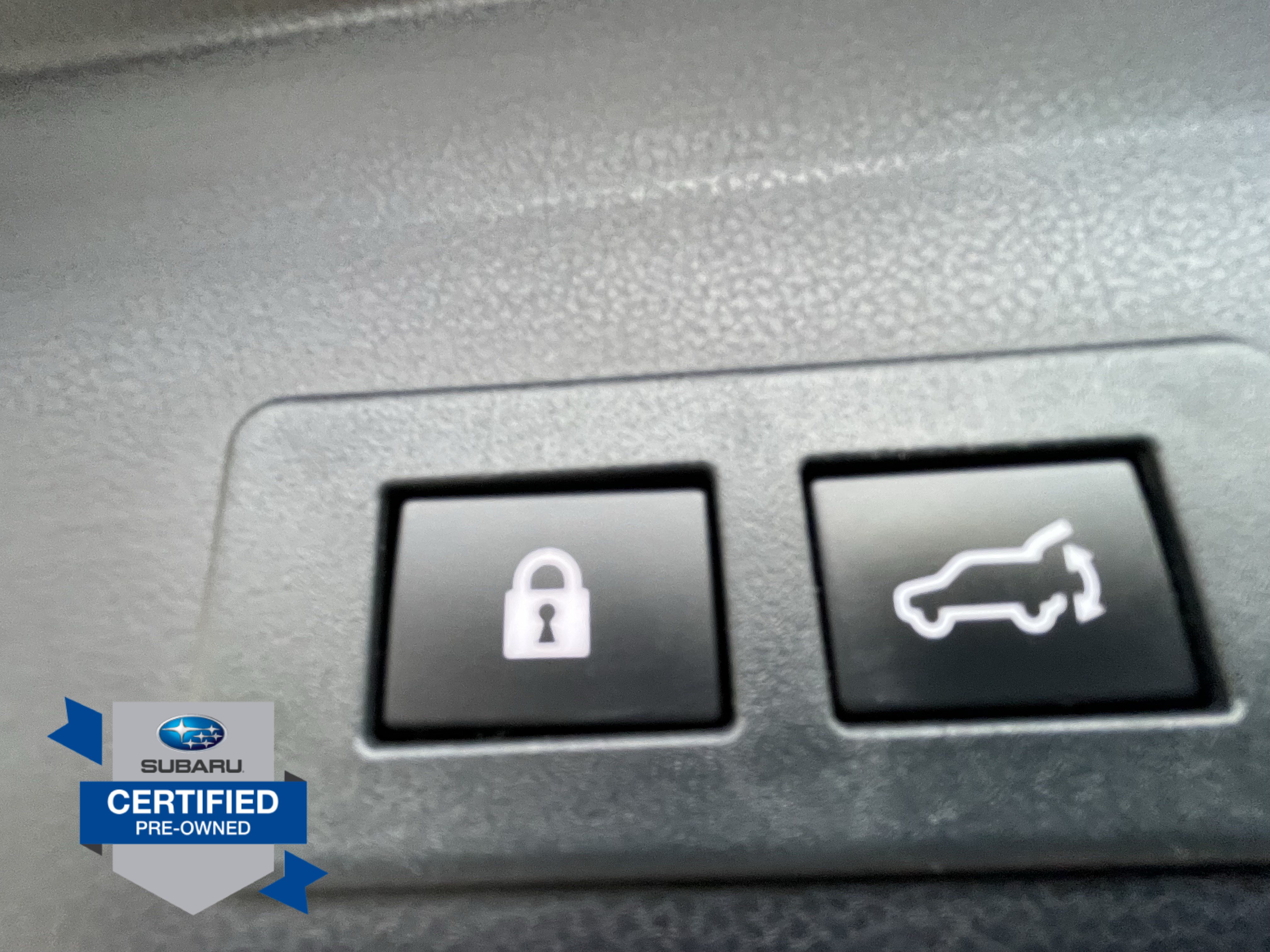 Used 2023 Subaru Ascent Limited w/ Technology Package AWD/4WD image 15