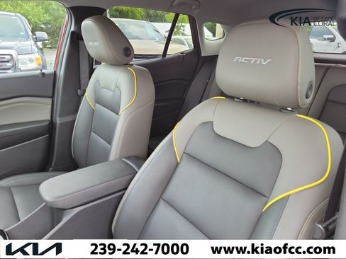 Used 2024 Chevrolet Trax ACTIV w/ Driver Confidence Package FWD image 14