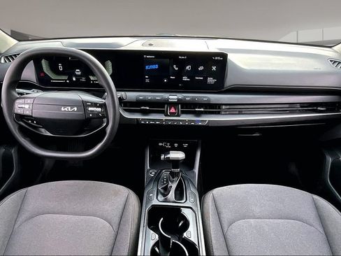Used 2025 Kia K4 FWD image 15