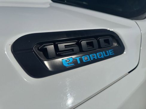 Used 2022 RAM 1500 Big Horn AWD/4WD image 36