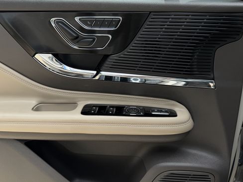 Used 2022 Lincoln Corsair FWD image 27