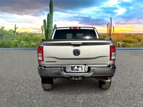 Used 2019 RAM 2500 Big Horn image 5