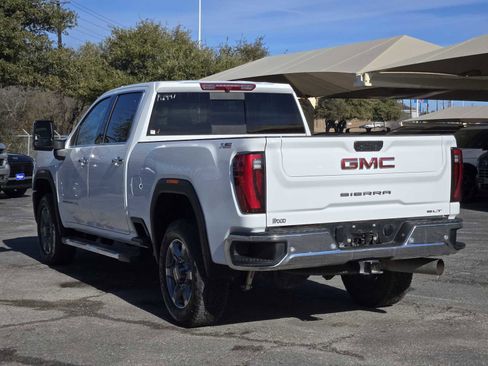 Certified 2025 GMC Sierra 2500 SLT w/ SLT Convenience Package image 5