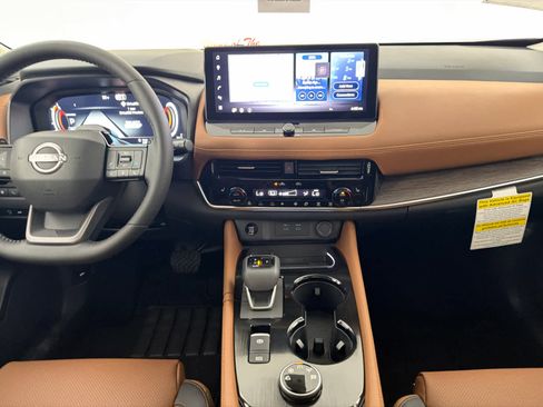 New 2026 Nissan Rogue Platinum w/ Tech Package image 19