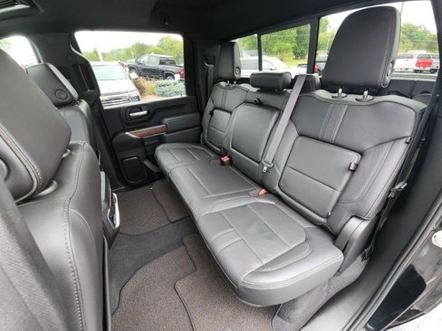 Used 2022 Chevrolet Silverado 2500 High Country w/ LPO, Hitch Package image 24