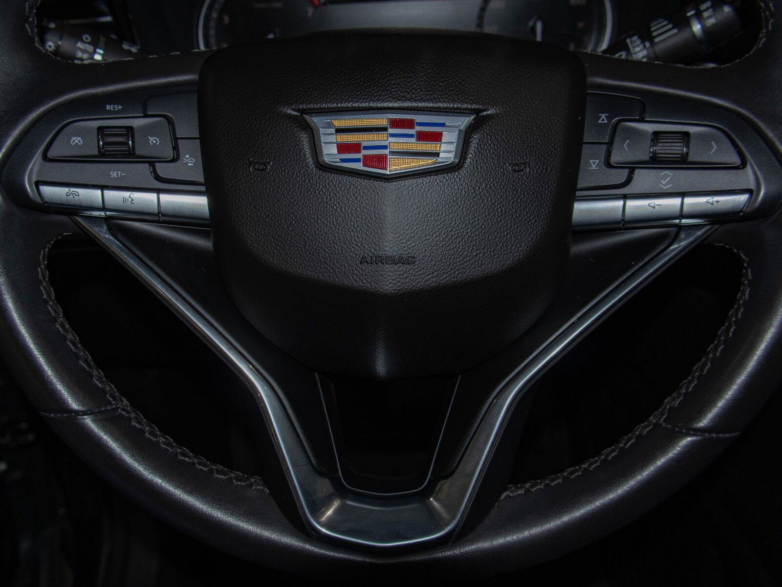 Used 2023 Cadillac XT6 Luxury FWD image 11