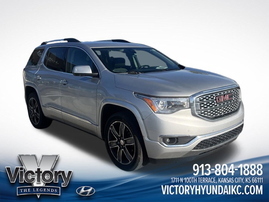 Used 2017 GMC Acadia Denali FWD image 3