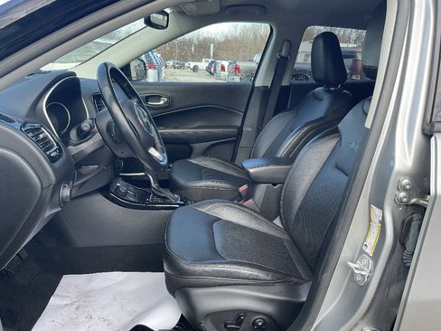 Used 2021 Jeep Compass Limited AWD/4WD image 8