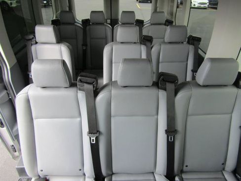 Certified 2018 Ford Transit 350 XL RWD image 14