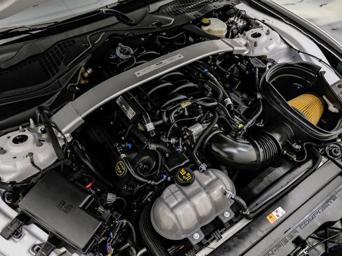 Used 2016 Ford Mustang Shelby GT350R w/ GT350R Equipment Group 920A image 89