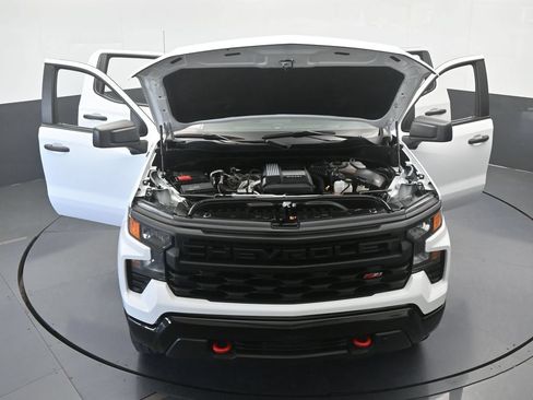 Used 2025 Chevrolet Silverado 1500 Custom Trail Boss AWD/4WD image 76