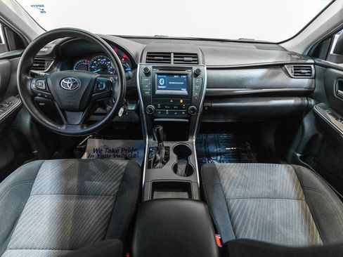 Used 2015 Toyota Camry LE FWD image 13