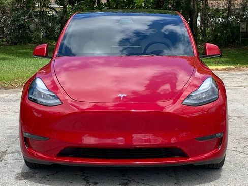 Used 2021 Tesla Model Y Performance image 2