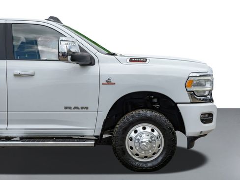 Used 2024 RAM 3500 Laramie w/ Bed Utility Group image 7