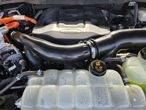 Used 2021 Ford F150 Platinum w/ Equipment Group 701A High image 22