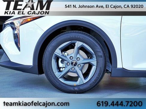 New 2026 Kia K4 LXS image 7