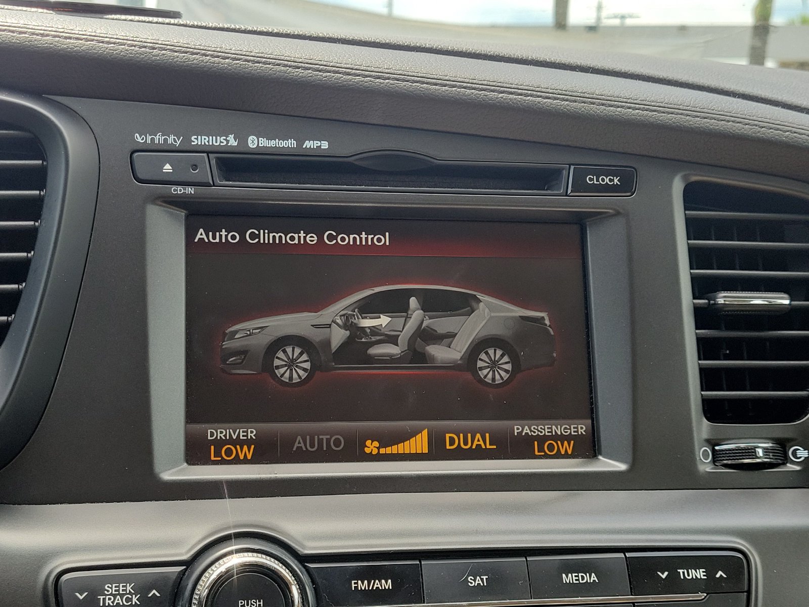 Used 2013 Kia Optima EX w/ Premium Pkg FWD image 26