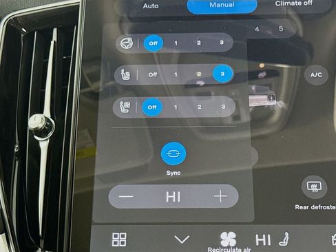 New 2026 Volvo XC90 T8 Ultra w/ Protection Package Premier image 21