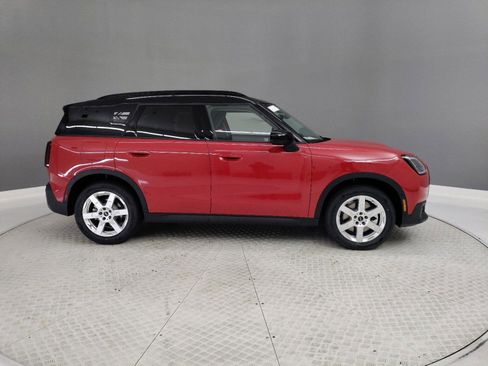 Used 2025 MINI Cooper Countryman S w/ Comfort Package Max AWD/4WD image 5