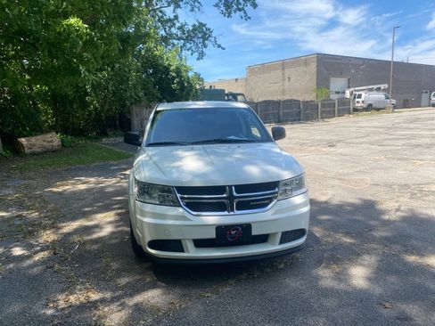 Used 2016 Dodge Journey SE w/ Flexible Seating Group FWD image 8
