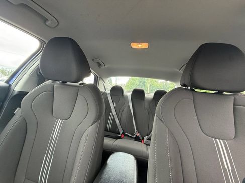 Used 2024 Hyundai Elantra SEL FWD image 26