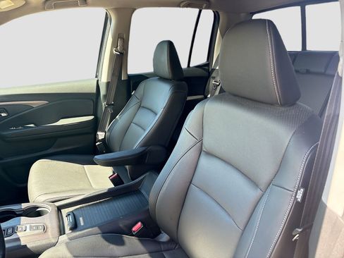 Used 2023 Honda Ridgeline RTL-E image 21