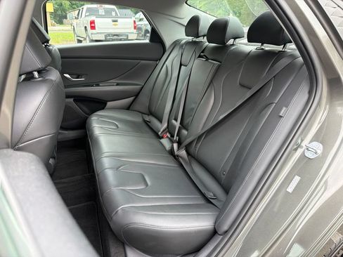Certified 2024 Hyundai Elantra Limited FWD image 20