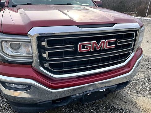 Used 2018 GMC Sierra 1500 SLE w/ SLE Value Package image 26