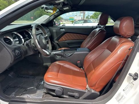 Used 2012 Ford Mustang GT RWD image 9