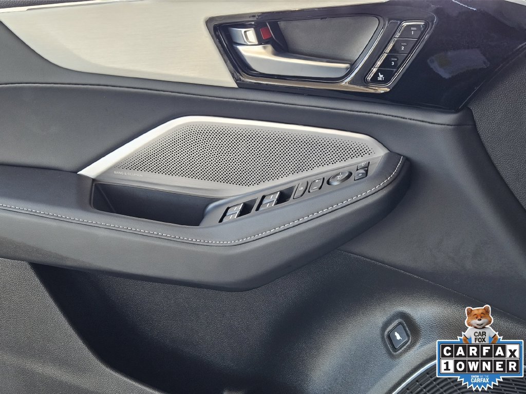 Certified 2026 Acura MDX w/ Technology Package FWD image 23