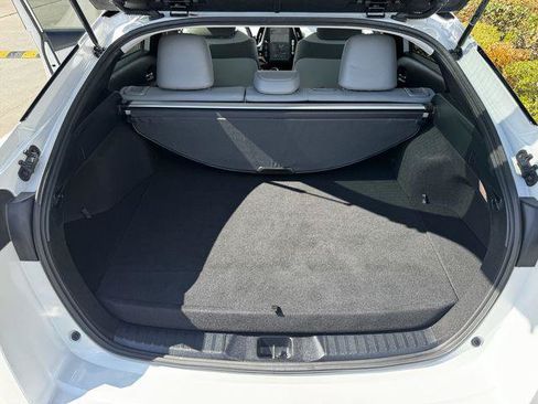 Certified 2022 Toyota Prius Prime XLE FWD image 25