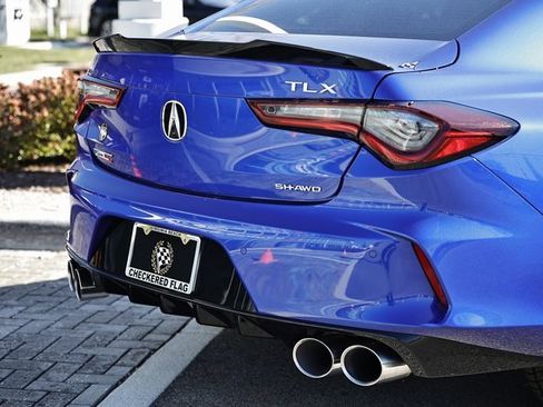 Used 2023 Acura TLX Type S image 9