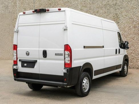 Used 2023 RAM ProMaster 2500 FWD image 8
