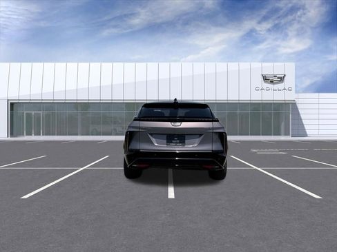 Certified 2024 Cadillac Lyriq Luxury AWD/4WD image 12