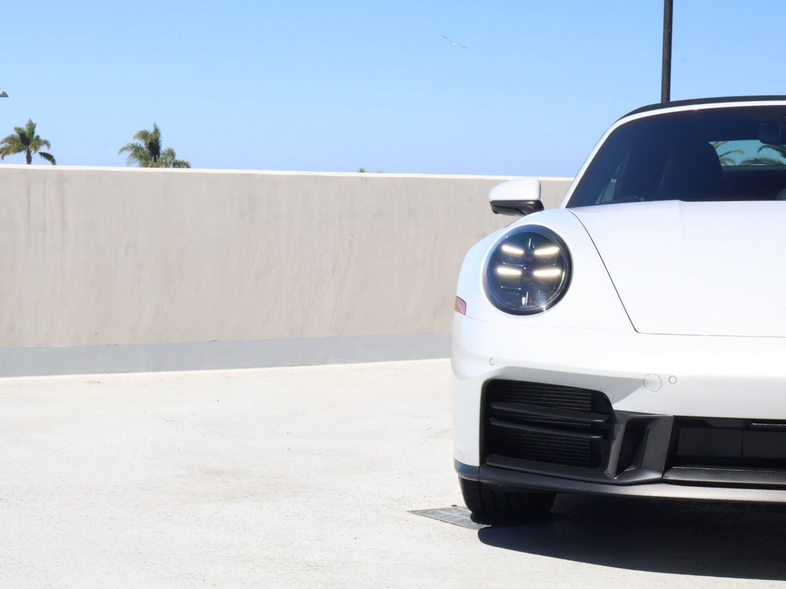 Certified 2025 Porsche 911 Carrera RWD image 13