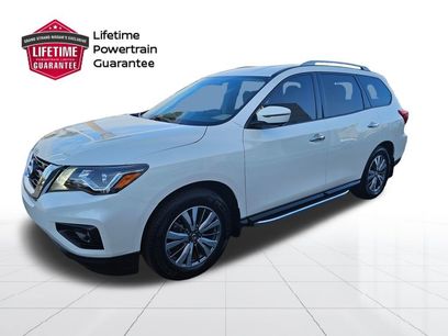 Used 2020 Nissan Pathfinder SL