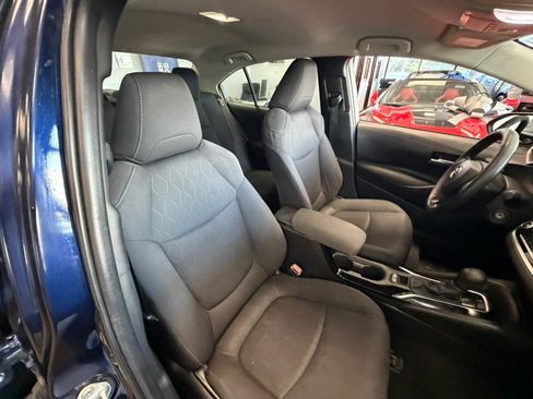 Used 2021 Toyota Corolla LE FWD image 26