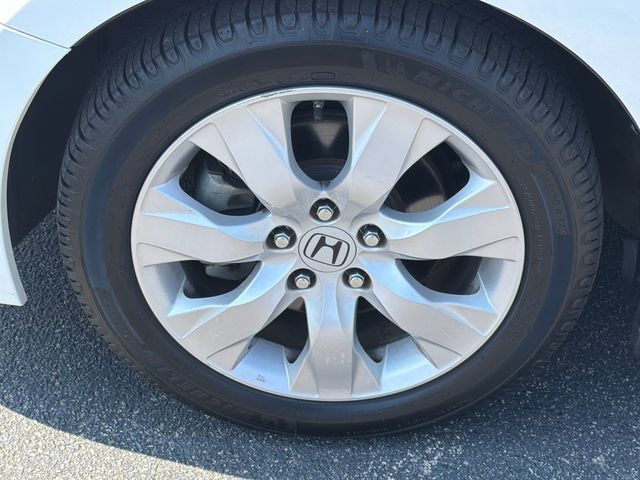 Used 2009 Honda Accord EX-L image 12