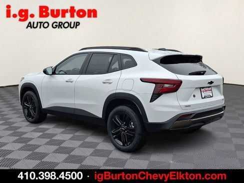 New 2026 Chevrolet Trax ACTIV w/ Driver Confidence Package image 3