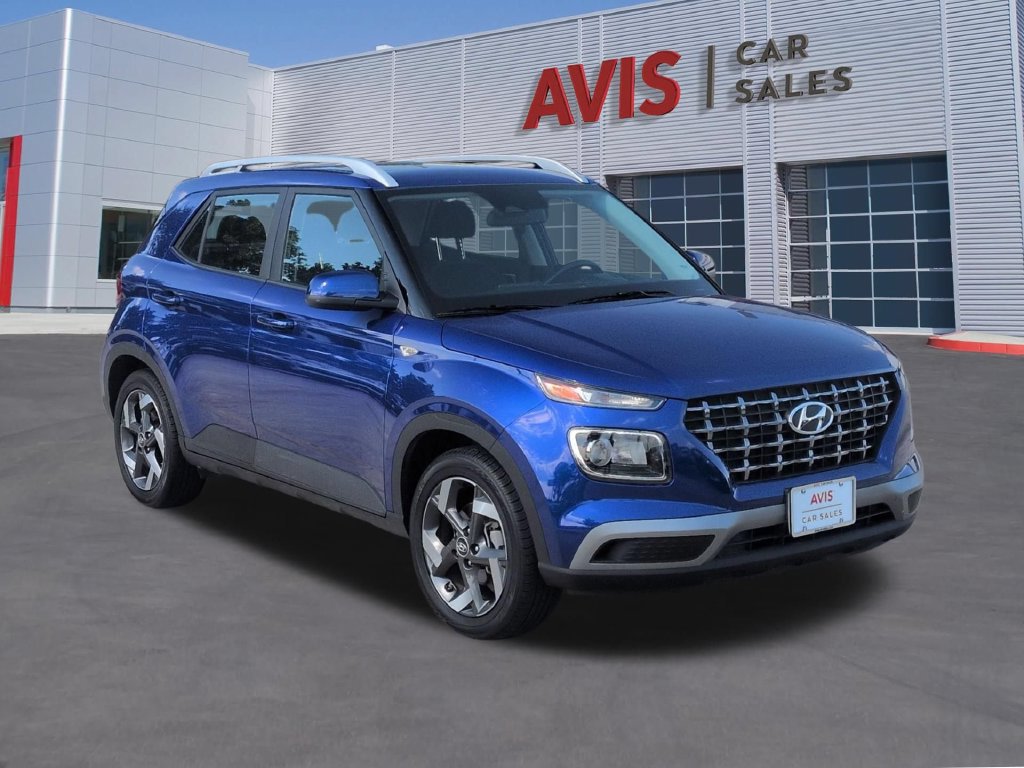 Used 2026 Hyundai Venue SEL FWD image 3